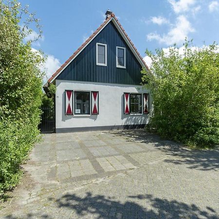 Holiday Villa With Fenced Garden Callantsoog Exterior photo