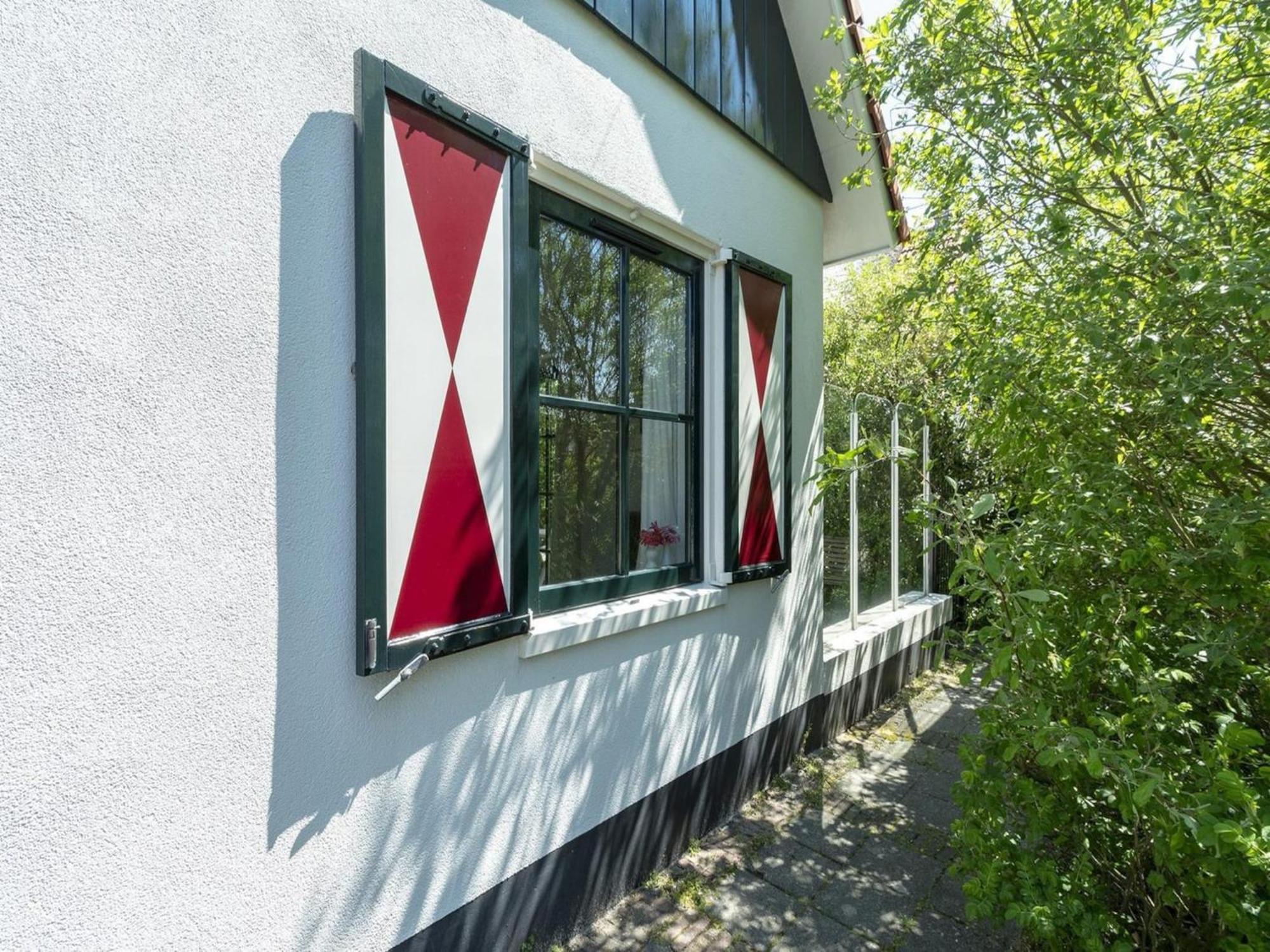 Holiday Villa With Fenced Garden Callantsoog Exterior photo