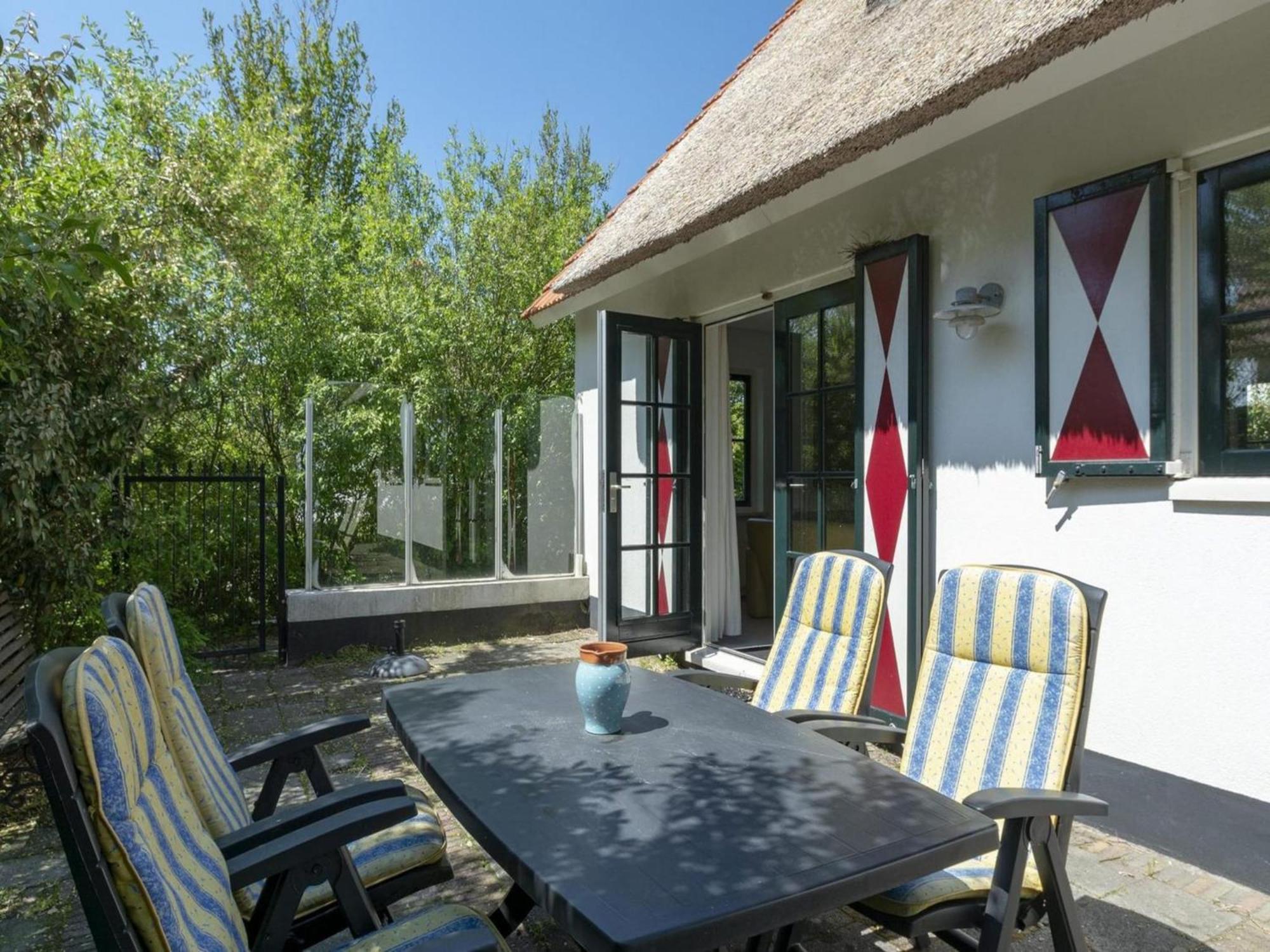 Holiday Villa With Fenced Garden Callantsoog Exterior photo